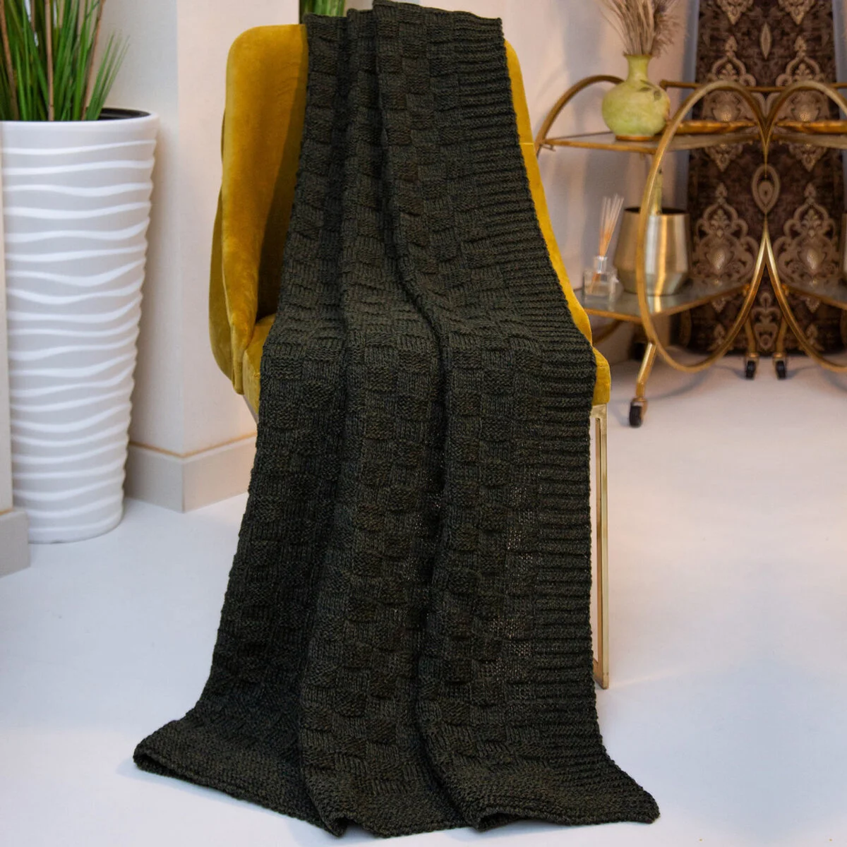 Irish Fisherman Aran Wool Throw Blanket – Basket Stitch Celtic Decor - Knitwear | CeltHaus